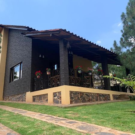 Cabana No.4 Puerta Del Bosque Mazamitla. 외부 사진